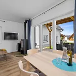 Lipno Lakeside 45 Apartamento *